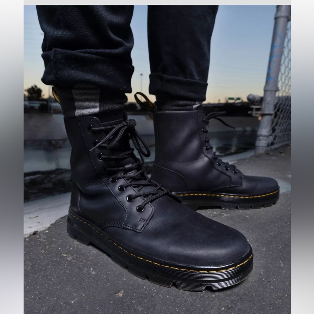 DR MARTENS "Combs" Black Leather Boots